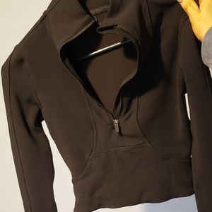 Lululemon • Black Take it in Stride 1/2 Zip